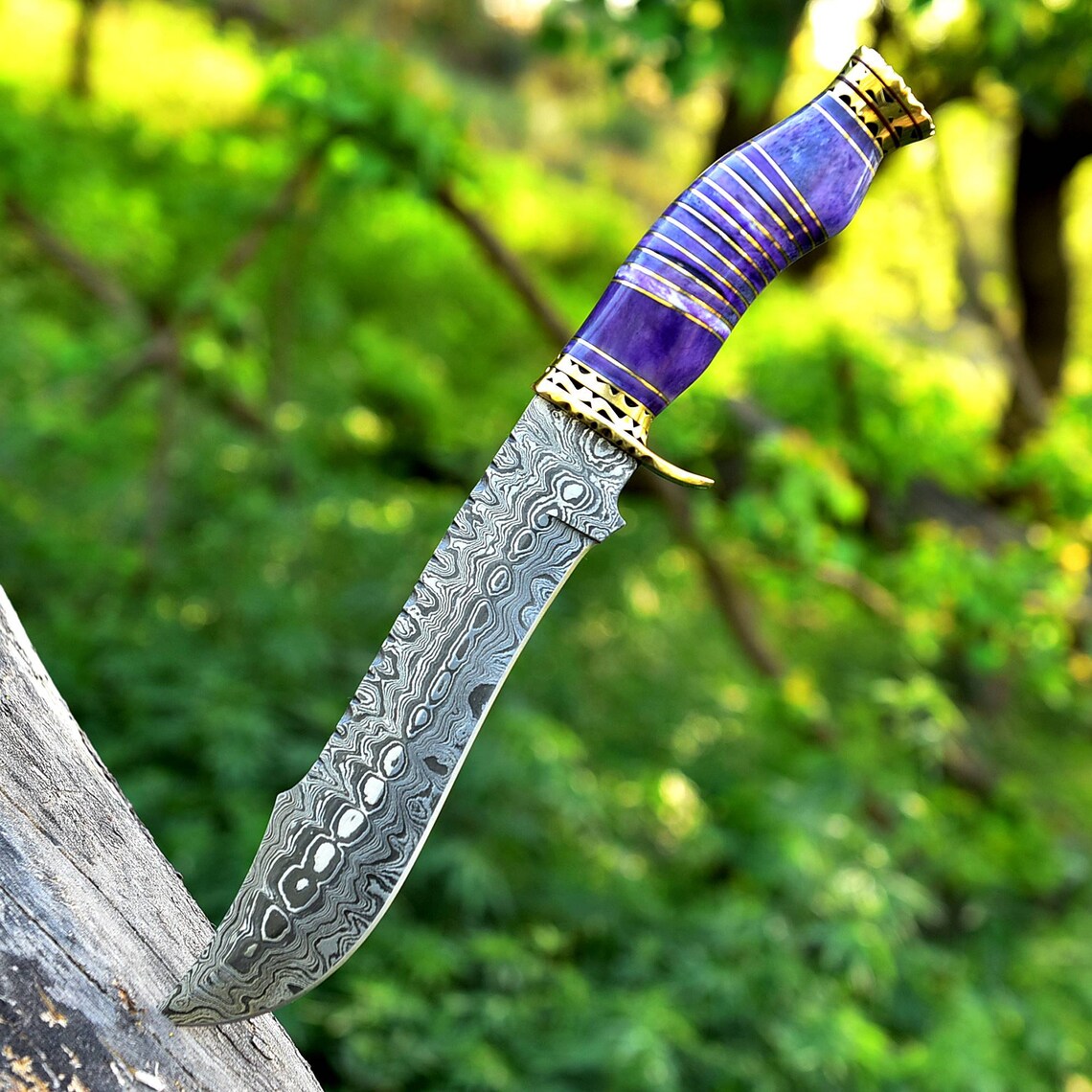 13" Handmade Damascus Steel Bowie Knife with Camel Bone Handle and Leather Sheath.