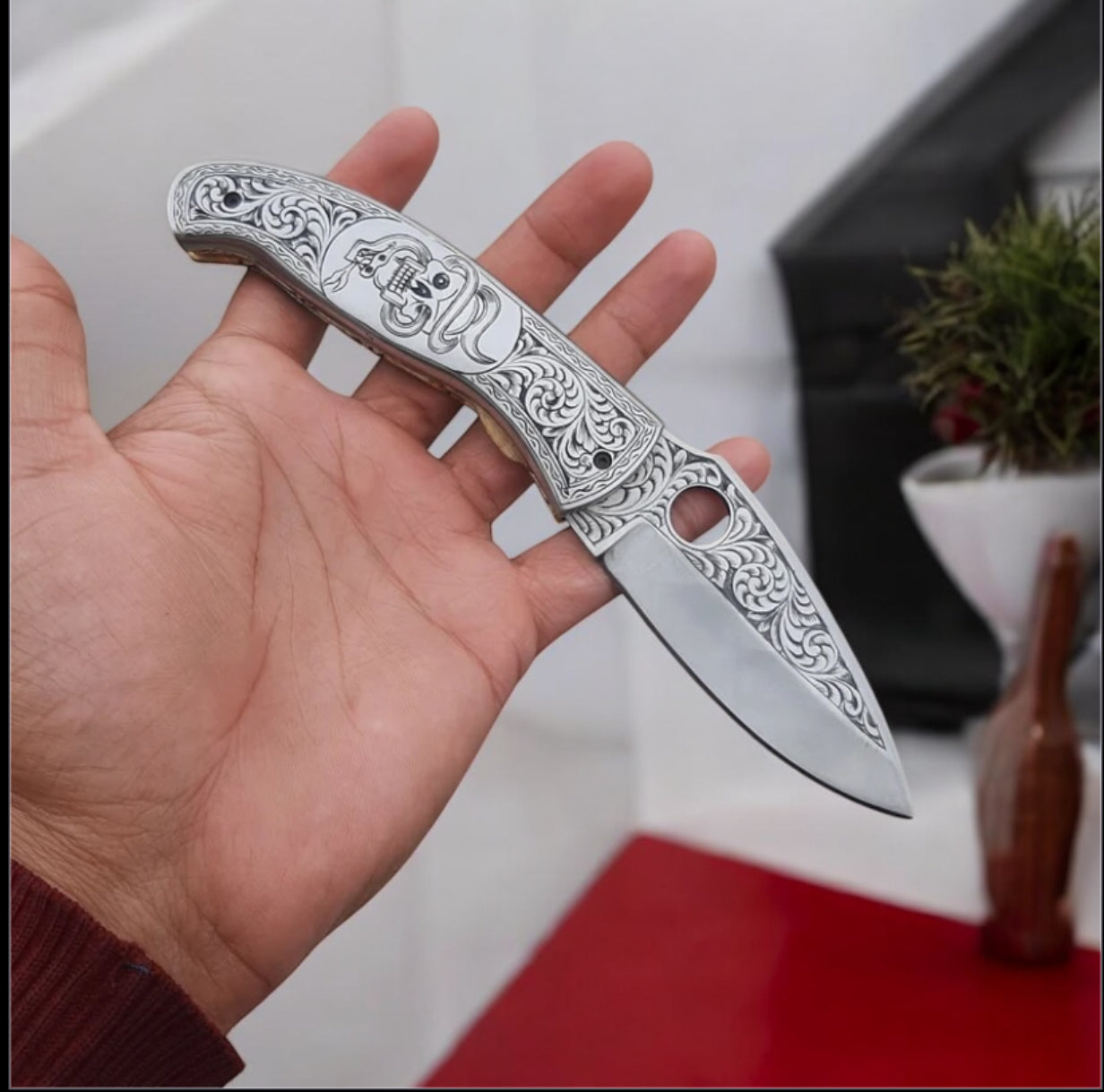 Hand Engraved J2 Steel Pocket Knife with Leather Belt Loop Case – 7.5" Folding Knife