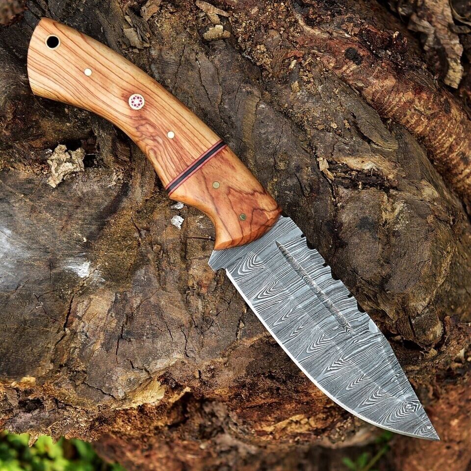 Handmade 10-inch Damascus steel hunting knife with olive wood handle, perfect gift item.