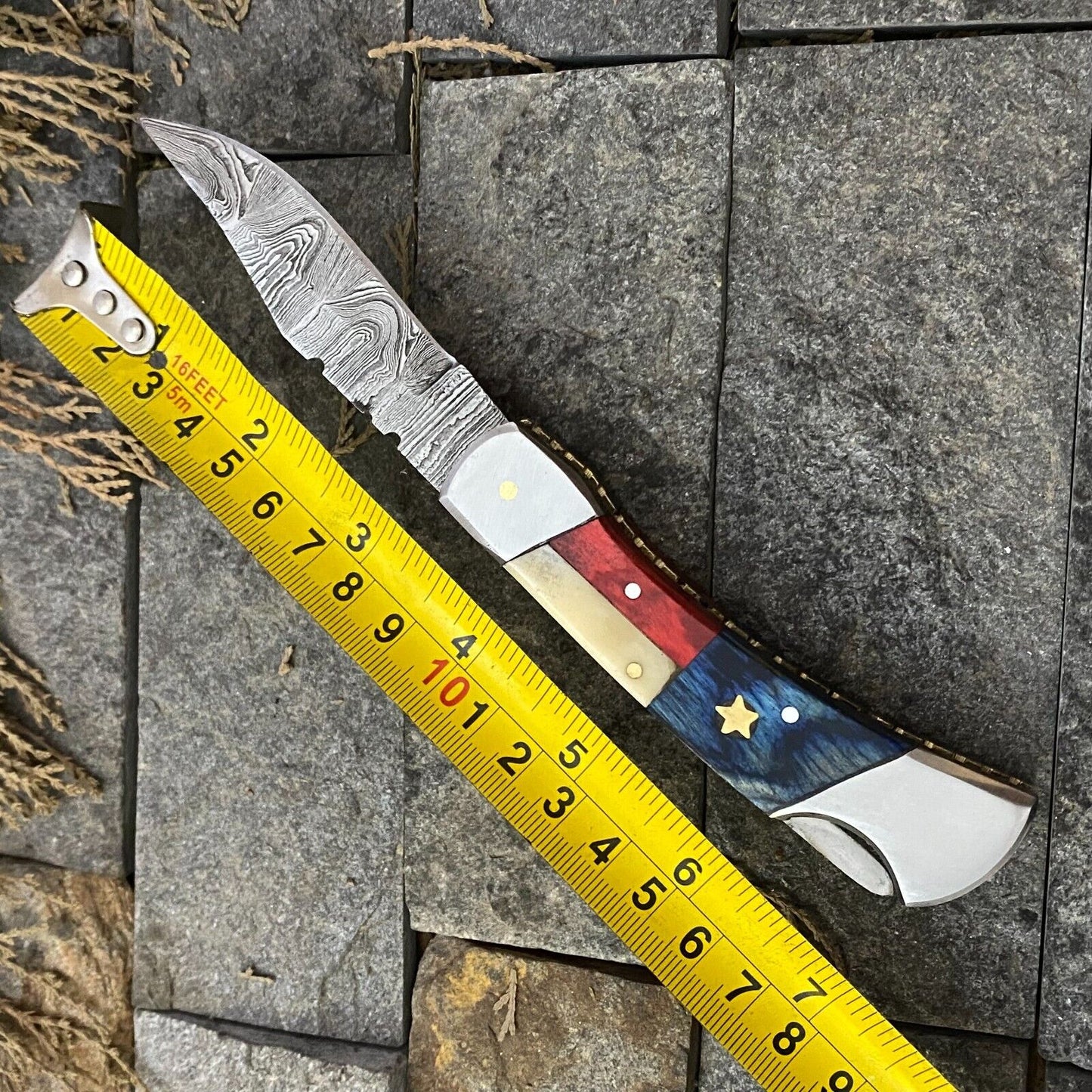 "Texas flag handle pocket knife, 3-inch Damascus steel blade"
