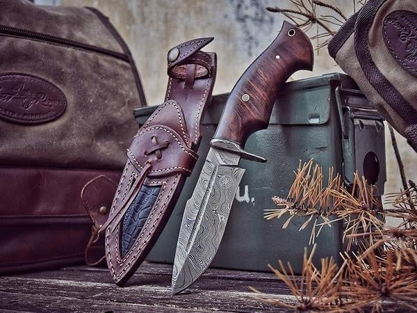 Handmade hunting knife