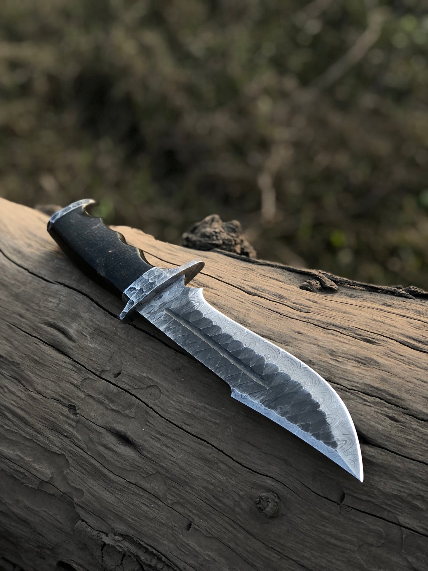 Custom handmade Damascus steel Bowie knife