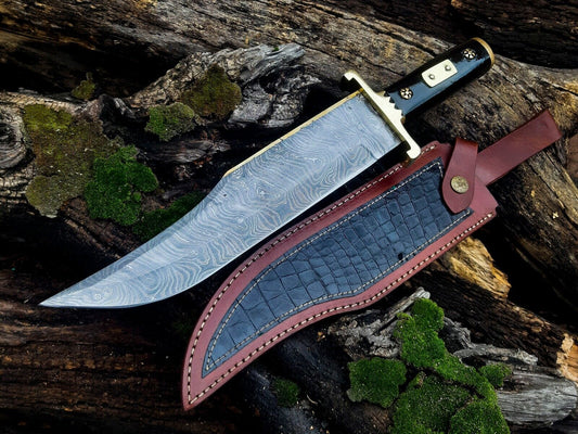 "13-inch Damascus steel cowboy bowie knife with buffalo horn handle and leather sheath – perfect gift item