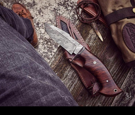 Handmade hunting knife