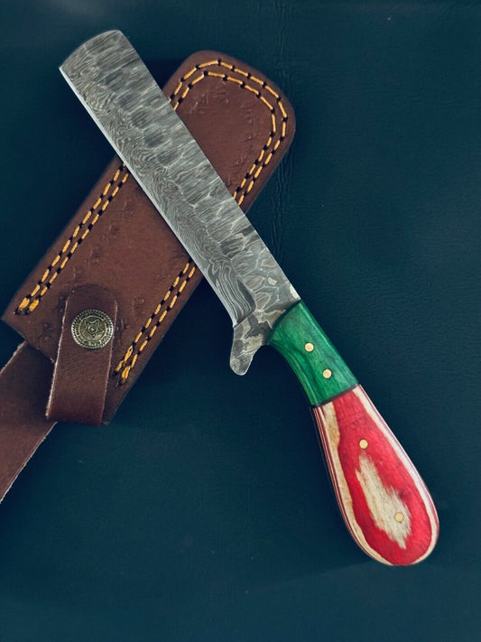 Bull Cutter Damascus steel knife with pakkawood handle and leather sheath