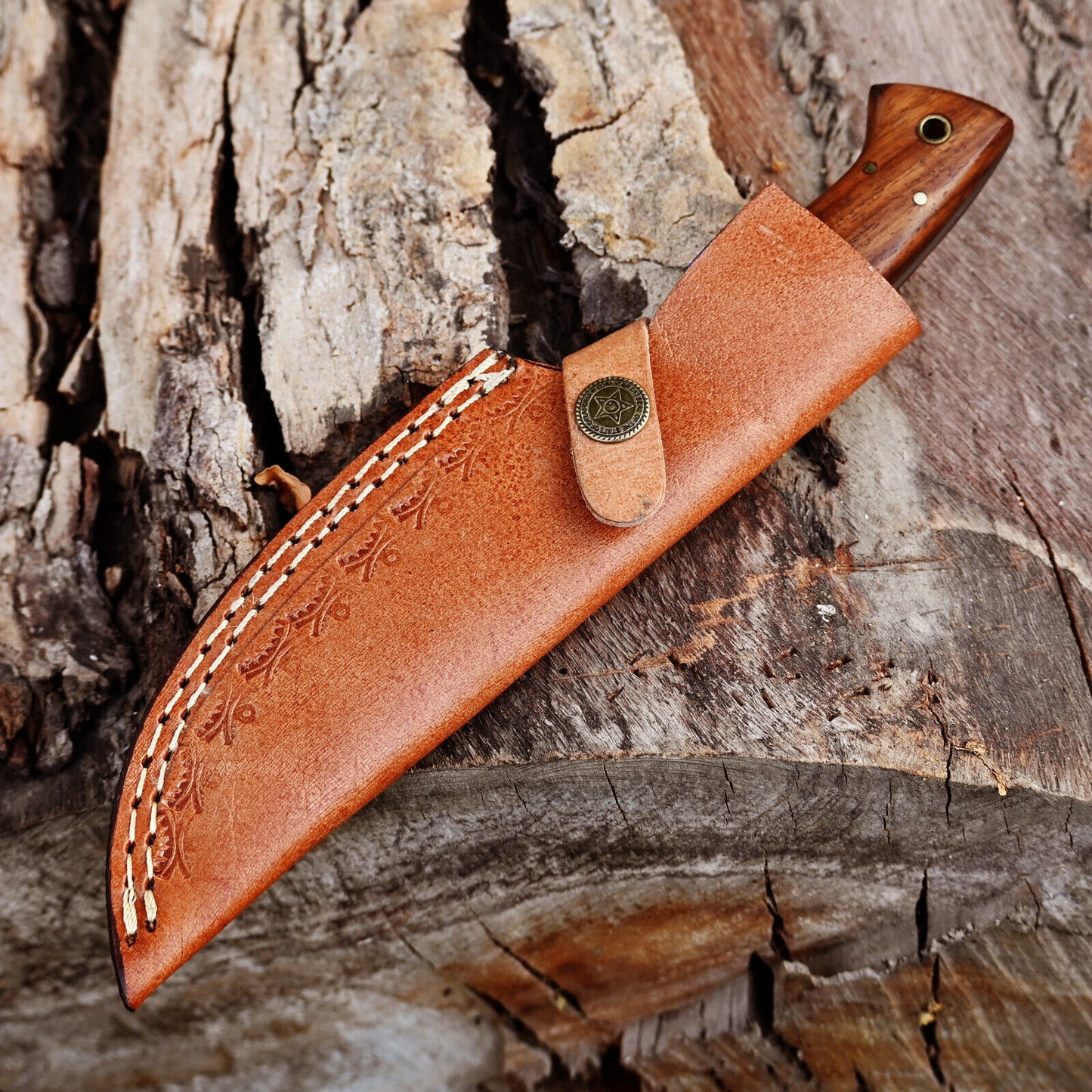 "Custom 5-inch Damascus skinning knife with durable rosewood handle and intricate Damascus bolster, ideal for detailed skinning tasks