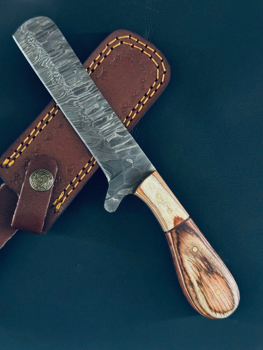 Custom handmade cowboy bull cutter knife with 5" Damascus steel blade and pakkawood handle