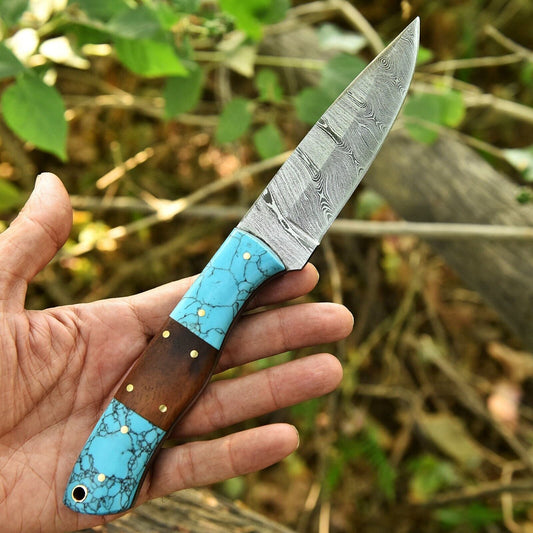 Custom handmade small hunting knife with 5-inch Damascus steel blade
