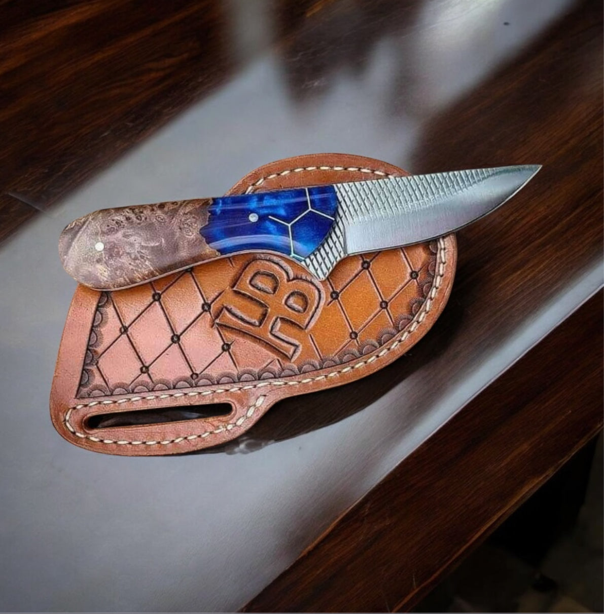 "Dalles Cowboy Knife with rasp tool blade and resin handle"

