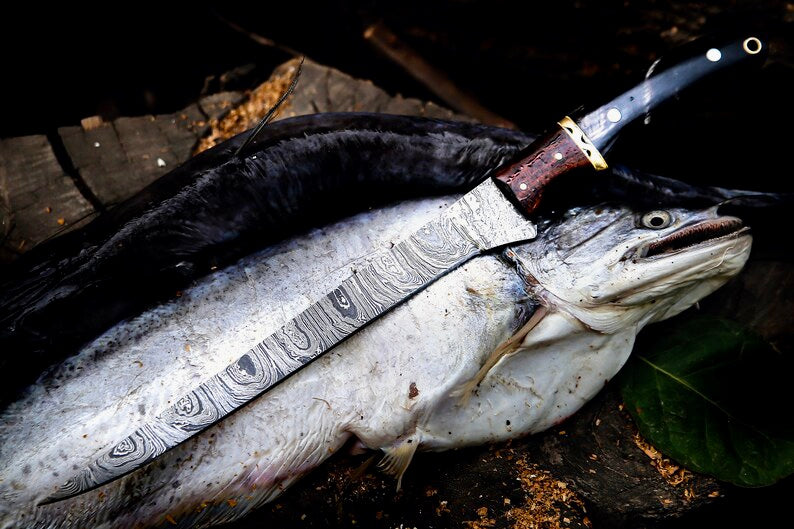 Damascus Steel Fillet Knife with 13-Inch Blade and Buffalo Horn Handle"