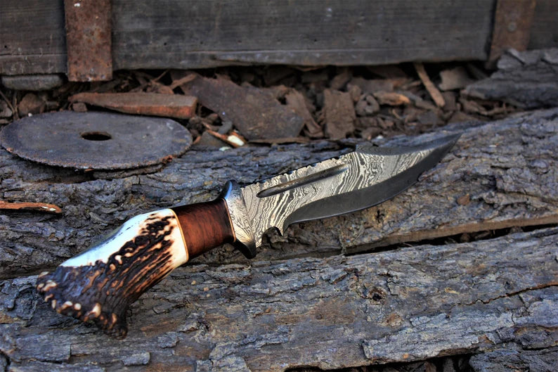 Custom handmade Damascus steel hunting bowie knife