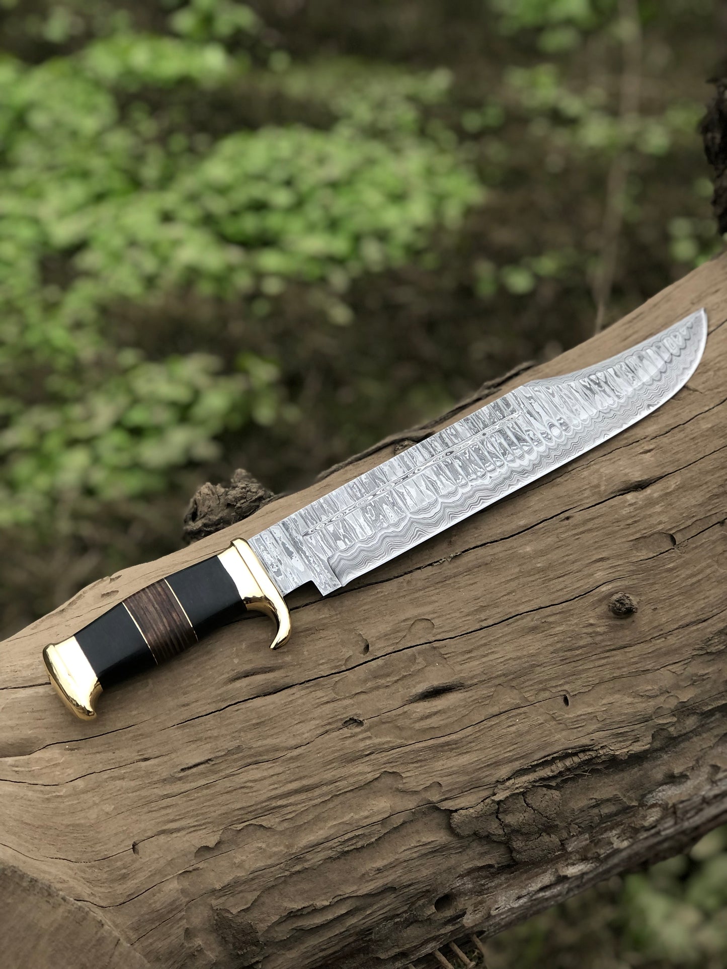 Custom handmade Damascus steel bowie knife