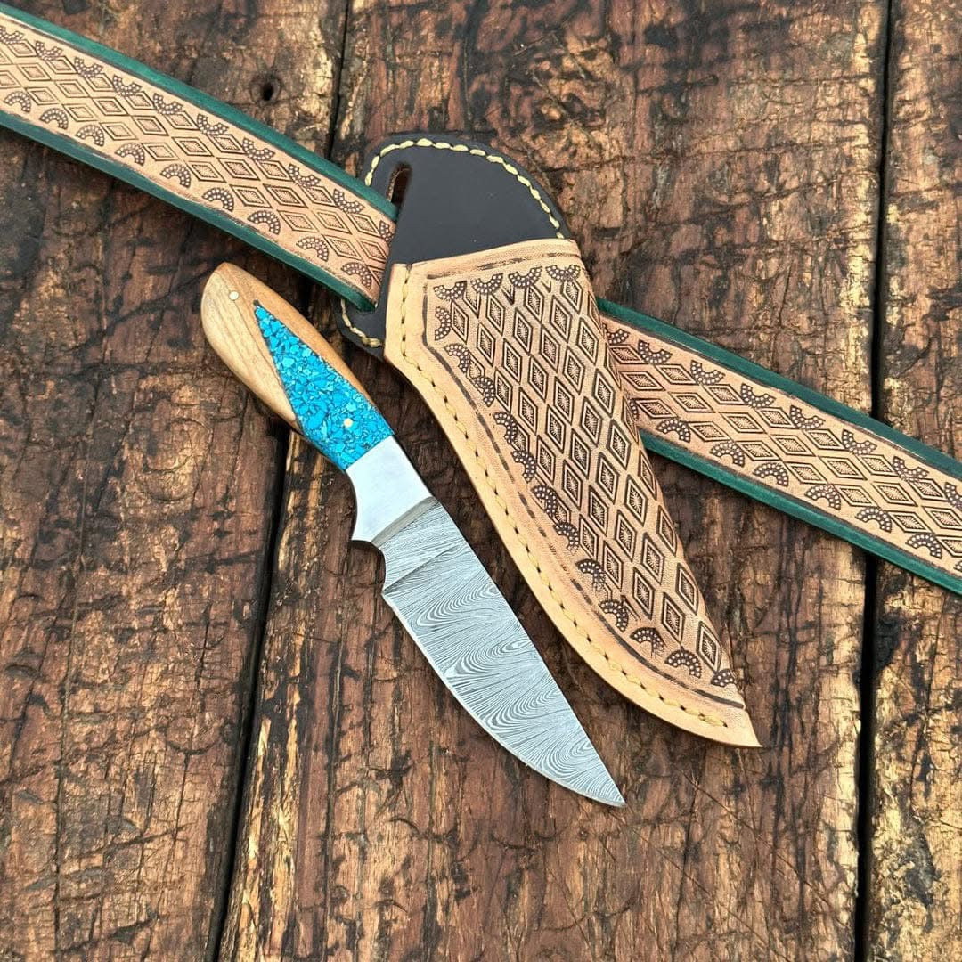 Handcrafted Back of Belt Knife – Damascus Steel Blade with Resin & Olive Wood Handle
