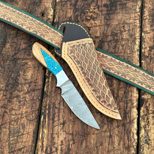 Handcrafted Back of Belt Knife – Damascus Steel Blade with Resin & Olive Wood Handle
