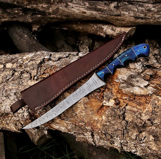 Handmade rasp steel hunting knife with sheep horn handle and leather belt sheath