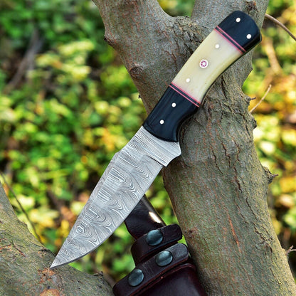 Premium skinning knife set with Damascus steel blade, custom camel bone and resin handle, ideal for precision skinning tasks