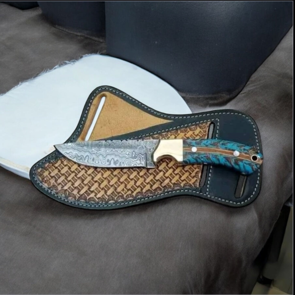 Scott Reed Cowboy Switchblade – 9" Damascus Steel Pine Cone Resin Handle with Brass Bolster & Western Leather Sheath


